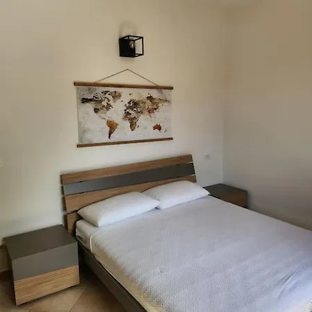 Borgo Il Castello - Vista Piscina E Mare アパート トルトレート